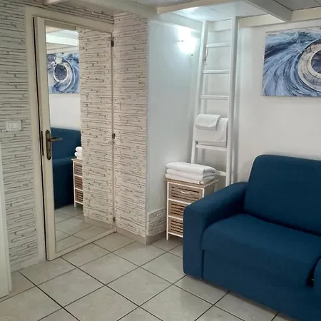 Casetta Rosy בית נופש אוסטוני